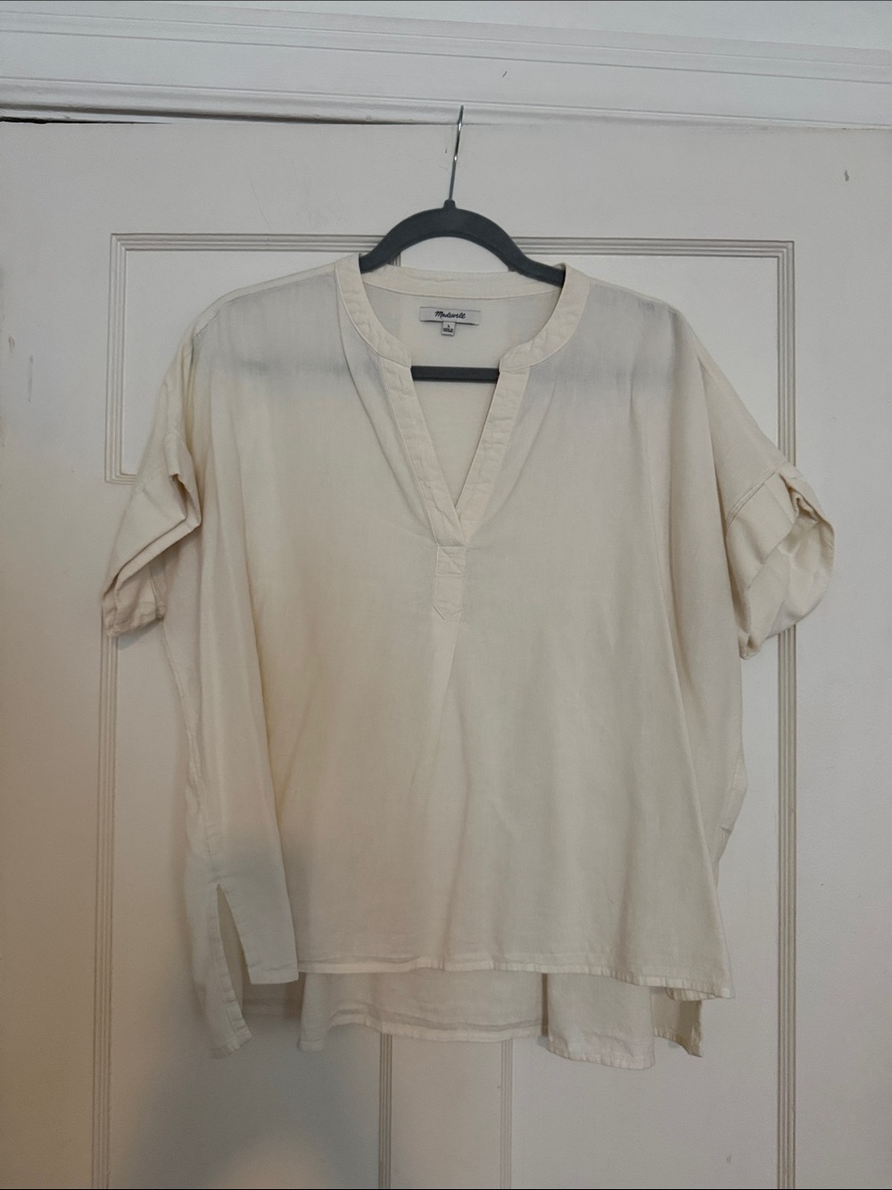 Madewell Cream Split-Hem V-Neck Tunic Top